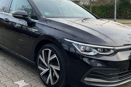 VW Golf 124.500 km 18.500 &euro; Wiesbaden 65189