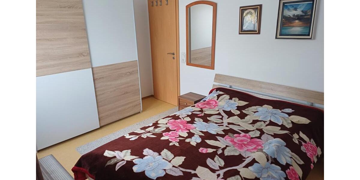 Doppelhaushälfte Schnaittach - 8 Zimmer, 270 m&sup2;, 593.000&euro; | Angebot:27137856