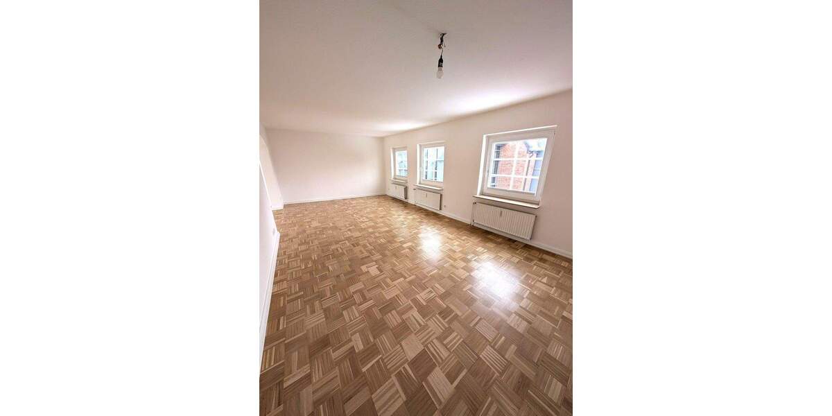Etagenwohnung Buxtehude - 2 Zimmer, 91 m&sup2;, 395.000&euro; | Angebot:24859071