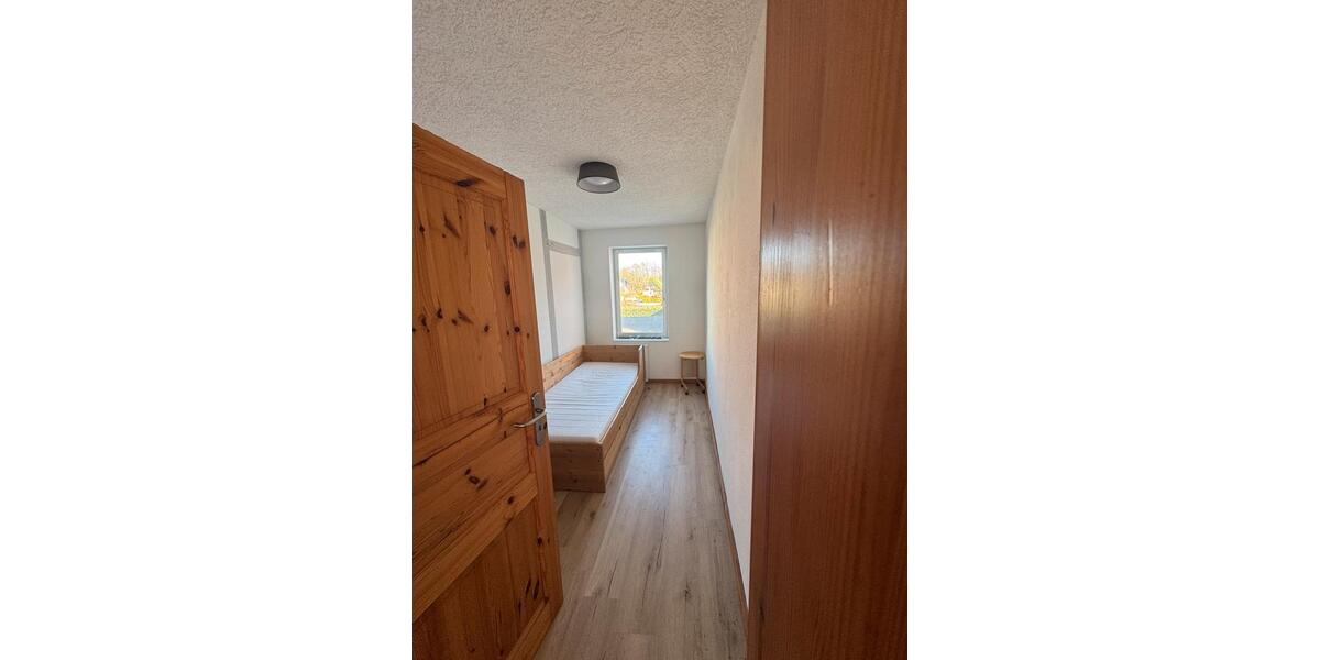 Etagenwohnung Barth - 3 Zimmer, 37 m&sup2;, 410&euro; | Angebot:26395561