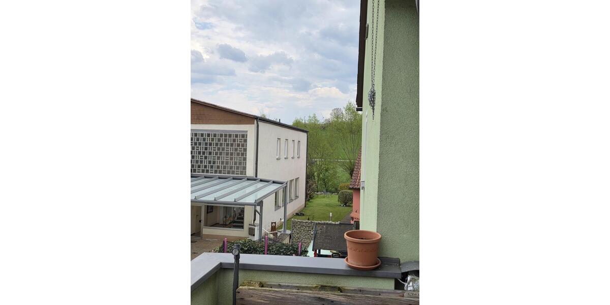 Etagenwohnung Wilhermsdorf - 4 Zimmer, 150 m&sup2;, 1.140&euro; | Angebot:26310229