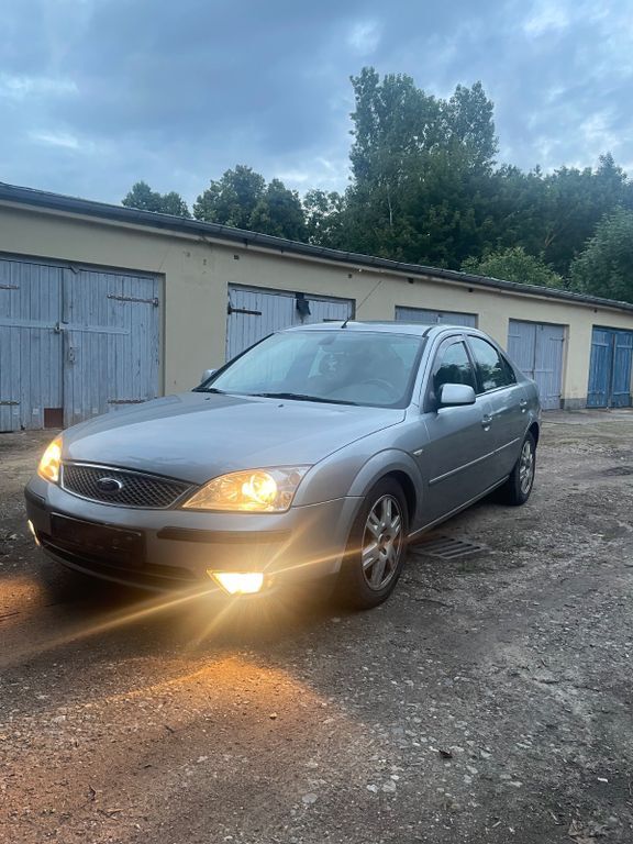 Ford Mondeo 190.000 km 2.500 € Güstrow 18273