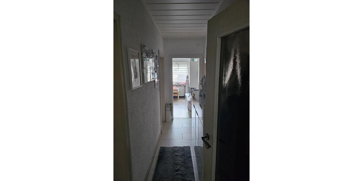 Dachgeschoßwohnung Iserlohn Sümmern - 3 Zimmer, 84 m&sup2;, 920&euro; | Angebot:24841542