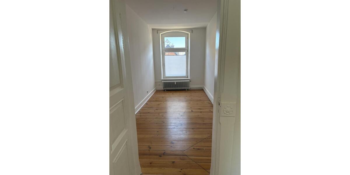 Etagenwohnung Husum - 4 Zimmer, 92 m&sup2;, 1.058&euro; | Angebot:26399514