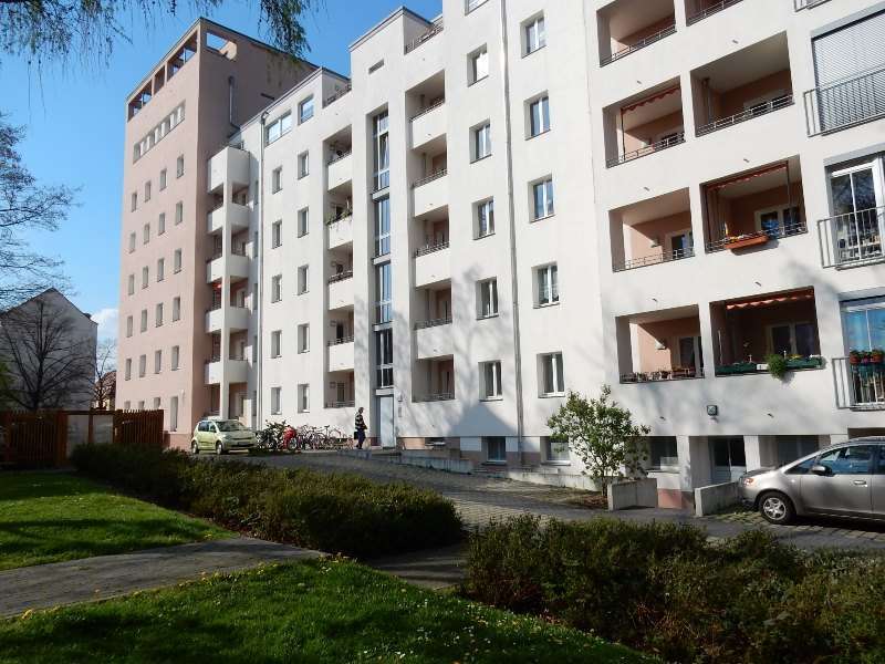 Wohnung zum Mieten in Dresden 615 € 72.37 m²