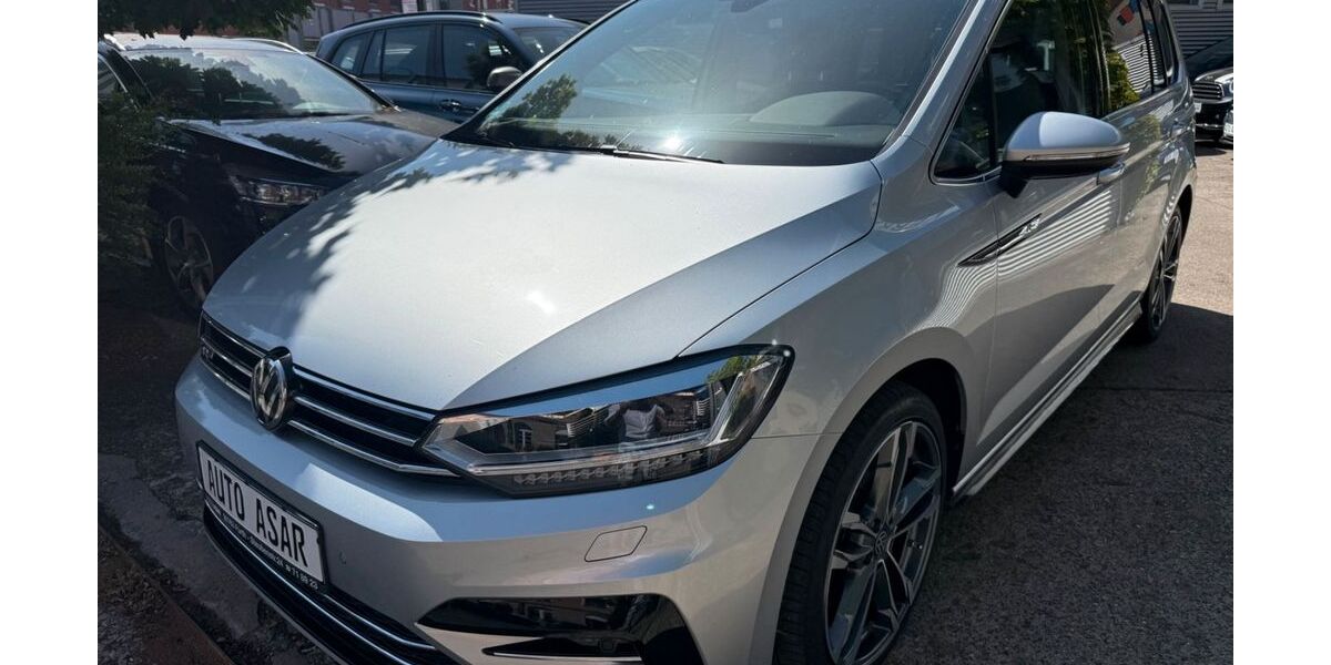 VW Touran 93.000 km 21.980 &euro; Fürth 90763