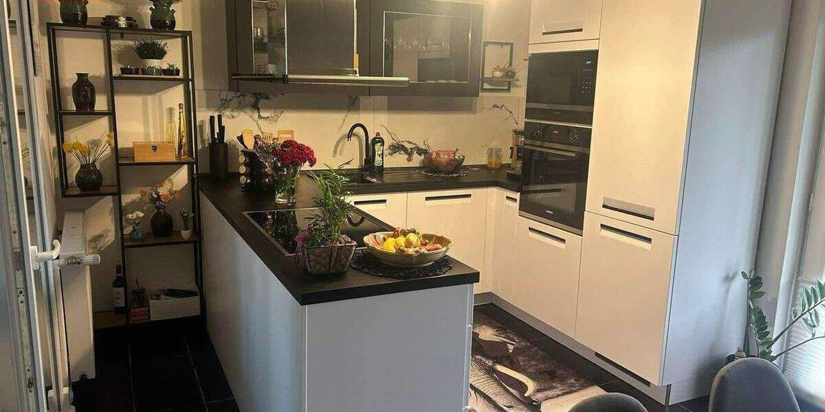 Einfamilienhaus Höchheim - 9 Zimmer, 196 m&sup2;, 240.000&euro; | Angebot:25662319