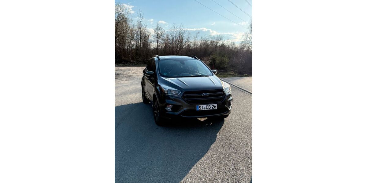 Ford Kuga 98.000 km 11.499 &euro; Wilnsdorf 57234