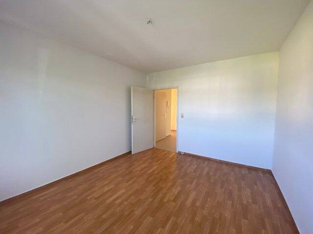 Etagenwohnung Reichenbach - 2 Zimmer, 60 m&sup2;, 385&euro; | Angebot:26512985