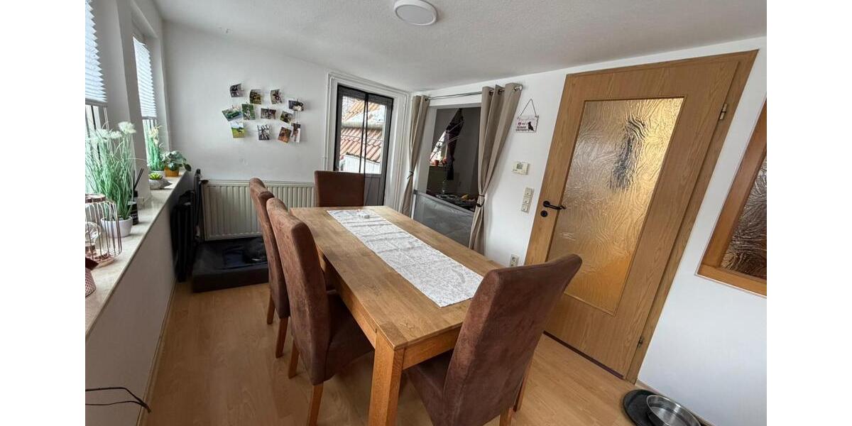 Etagenwohnung Seebach - 3 Zimmer, 75 m&sup2;, 490&euro; | Angebot:26169256