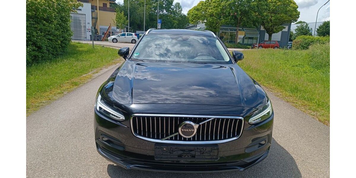 Volvo V90 139.000 km 24.400 &euro; Unterschleißheim 85716