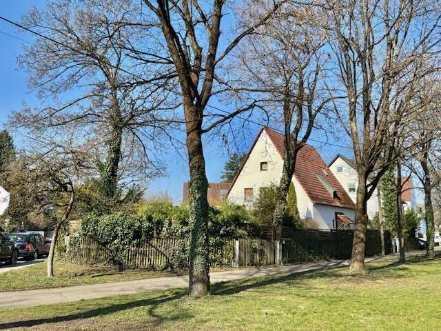 Grundstück München Pasing-Obermenzing - 1.650.000&euro; | Angebot:26898172