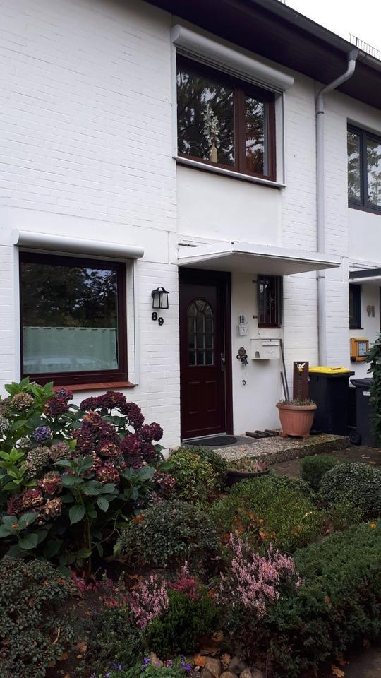 Zu vermieten: 1 Zi in Reihenhaus (2. OG) ohne separaten Eingang zimmer