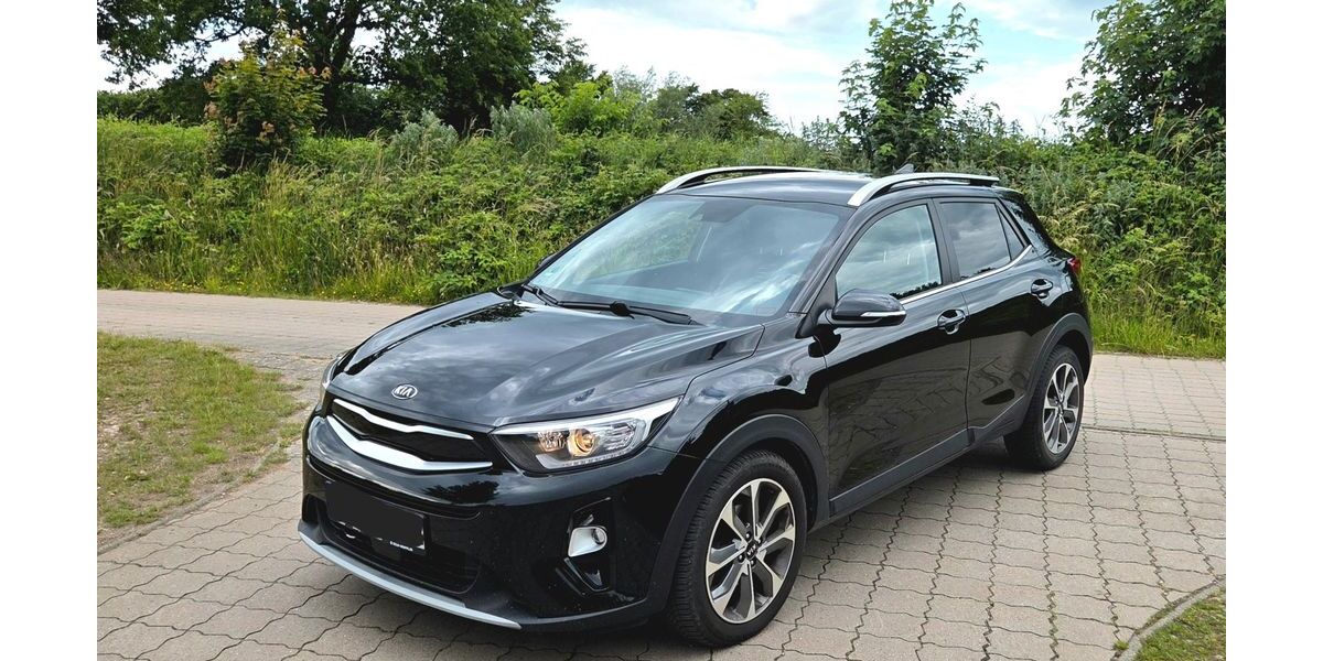 Kia Stonic 99.800 km 14.000 &euro; Eutin 23701
