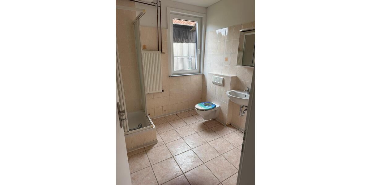 Großes Haus 280qm 8 Zimmer Einliegerwohnung 12 km v. Wolfsburg 8 zimmer