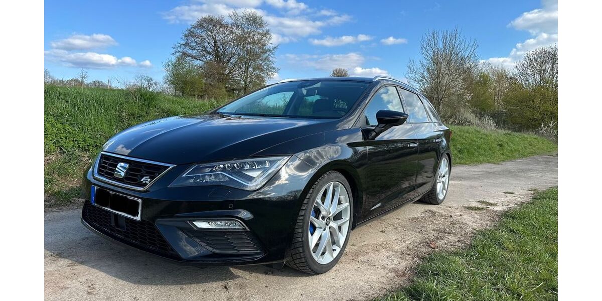Seat Leon 127.000 km 14.500 &euro; Höxter 37671