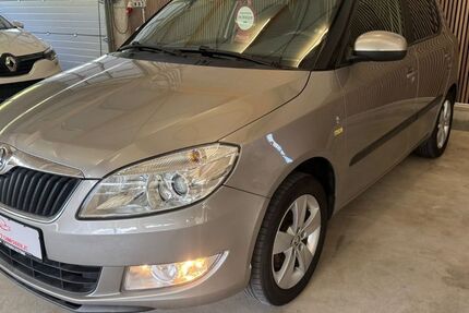 Skoda Fabia 162.379 km 4.599 € Horhausen 56593