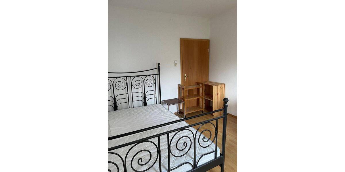 Doppelhaushälfte Villingen-Schwenningen Schwenningen - 8 Zimmer, 180 m&sup2;, 375.000&euro; | Angebot:26877563