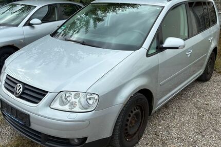 VW Touran 256.200 km 1.290 € Hofolding (Bei München) 85649