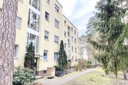 ***AB SOFORT VERFÜGBAR***GEPFLEGTE 3 Zimmer Wohnung MIT BALKON“