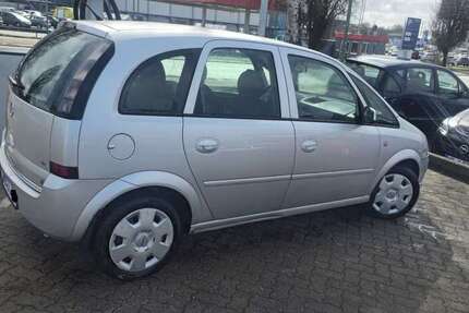 Opel Meriva 204.666 km 2.000 &euro; Bremerhaven 27576