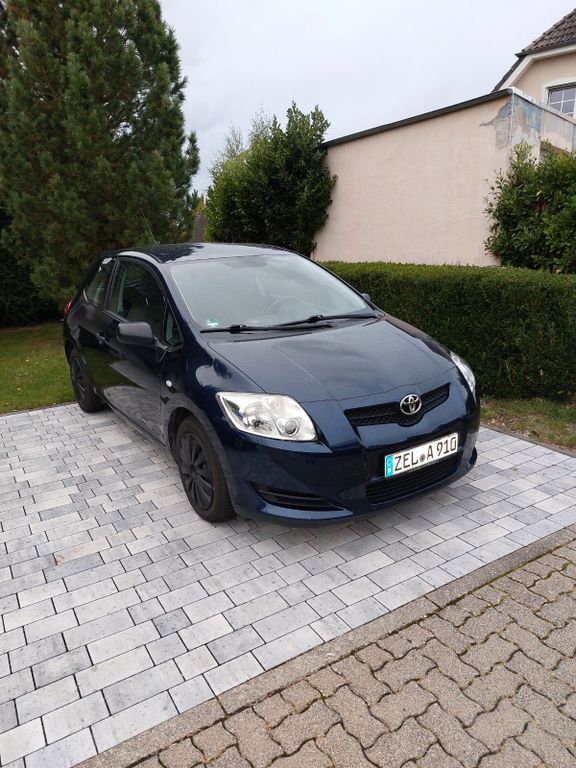 Toyota Auris 165.000 km 3.650 € Kaifenheim 56761