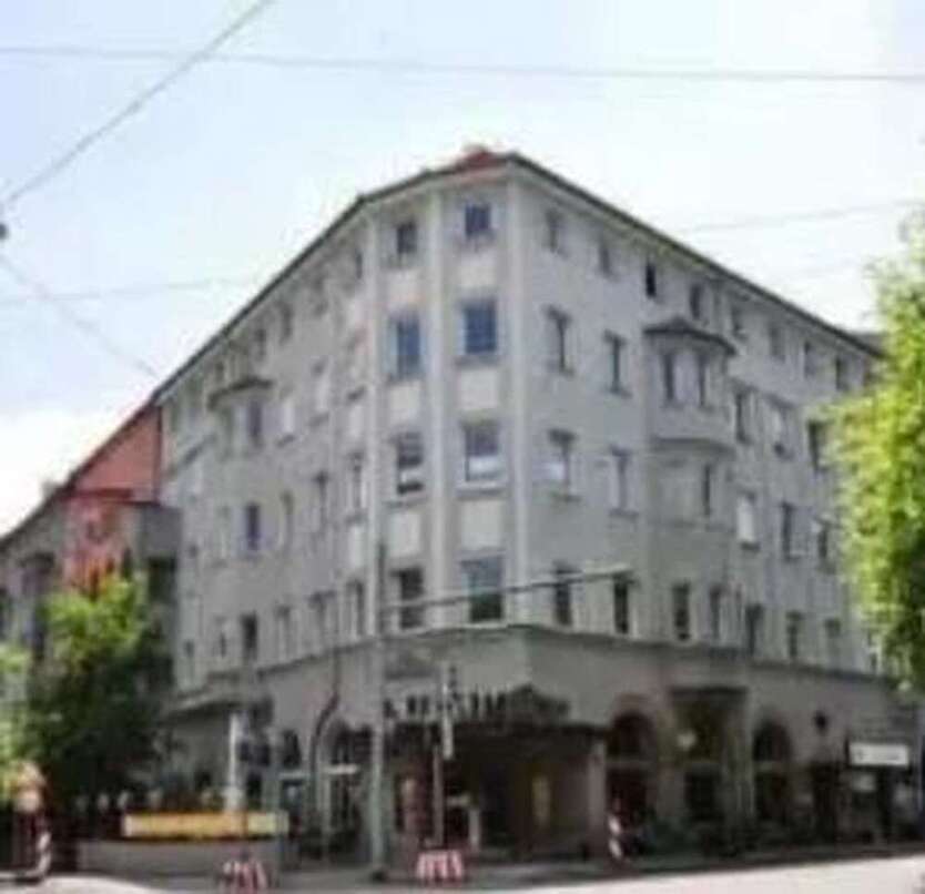 Büro in Augsburg 1.090 € 125 m²