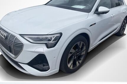 Audi e-tron 87.618 km 34.940 &euro; Bernburg 06406