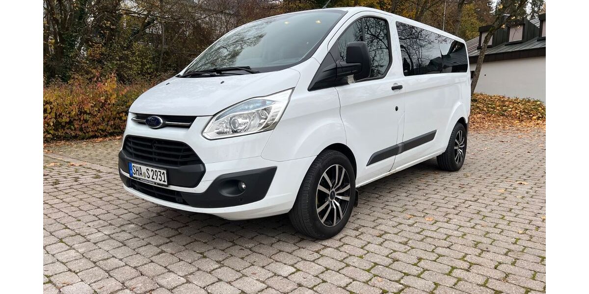 Ford Transit Custom 195.000 km 10.500 &euro; Schwäbisch Hall 74523
