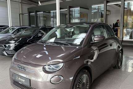 Fiat 500e 19.200 km 16.990 € Grünwald 82031