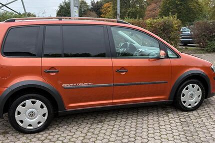 VW Touran 278.000 km 4.490 € Sonneberg 96515