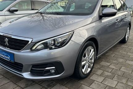 Peugeot 308 134.000 km 8.990 &euro; Dachau (bei München) 85221