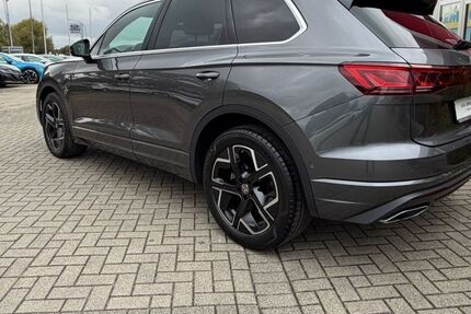 VW Touareg 64.099 km 59.999 € Helmstedt 38350