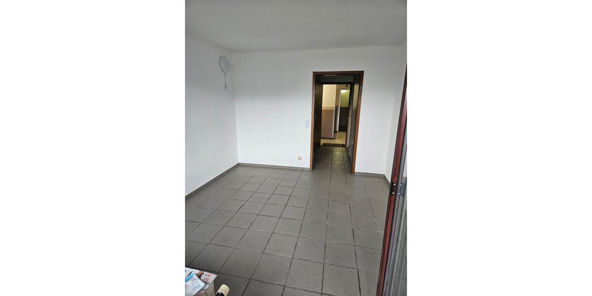 1-Zimmer-Wohnung mit Balkon und Tiefgarage 1 zimmer