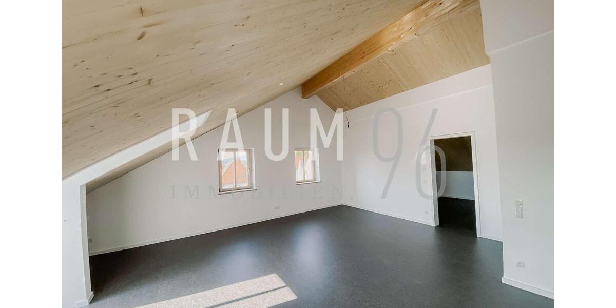 Dachgeschoßwohnung Bad Staffelstein - 3 Zimmer, 95 m&sup2;, 1.100&euro; | Angebot:26283931