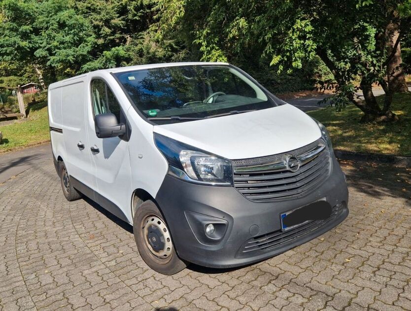 Opel Vivaro 174.000 km 8.600 € Schutzbach 57520