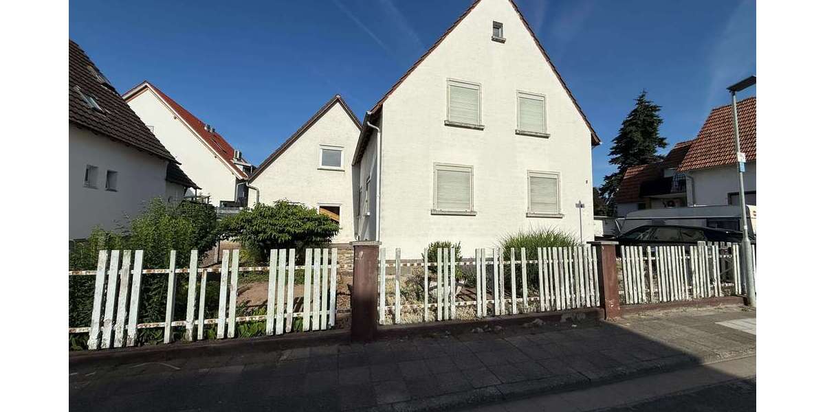 Einfamilienhaus Offenbach - 7 Zimmer, 173 m&sup2;, 269.000&euro; | Angebot:27144135