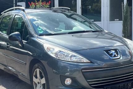 Peugeot 207 180.000 km 990 &euro; Esslingen 73728