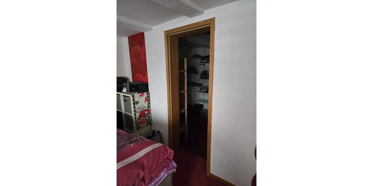 Dreifamilien Haus mit Aufbaureserve - Einfamilienhaus Diekholzen | Angebot:26906999