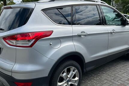 Ford Kuga 270.000 km 6.500 &euro; Parchim 19370