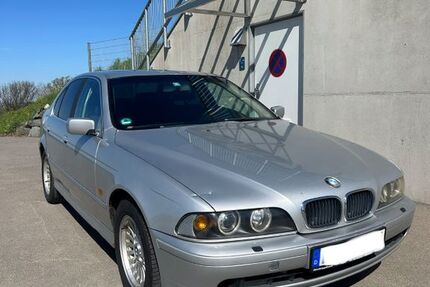 BMW 530 300.000 km 2.799 &euro; Gestratz 88167