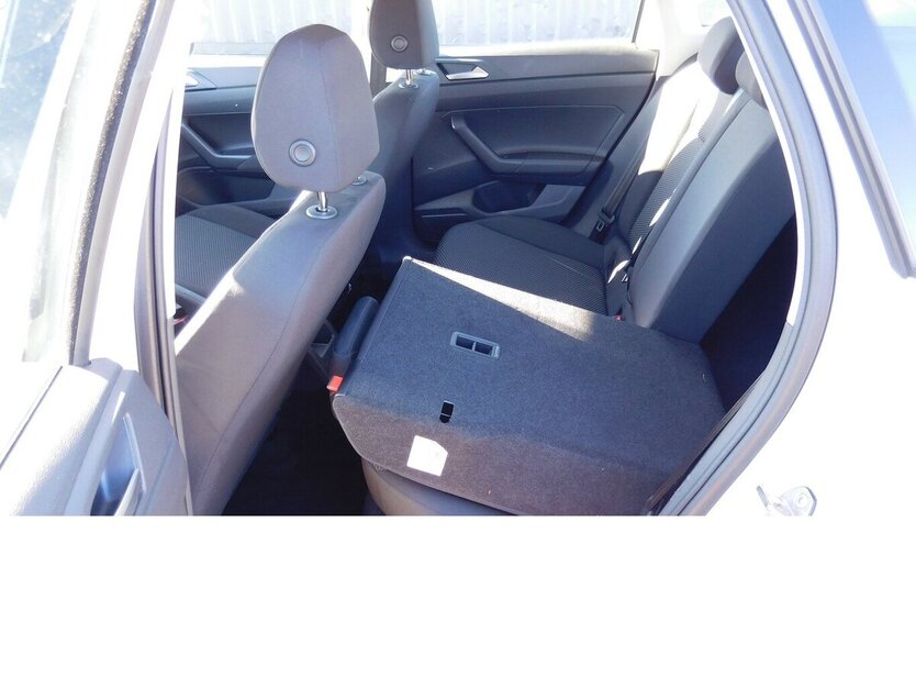 VW Taigo 1.0 TSI BMT Klima Radio ALU 17.000 km 15.990 € Vordorf 38533