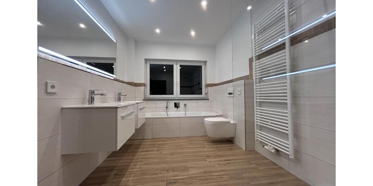 Maisonettenwohnung Hargesheim - 6 Zimmer, 205 m&sup2;, 2.200&euro; | Angebot:25083965