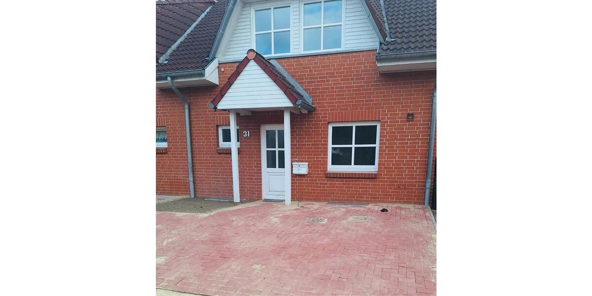 Reihenhaus zur MIETE ab 052026 in Bülower Burg 4 zimmer