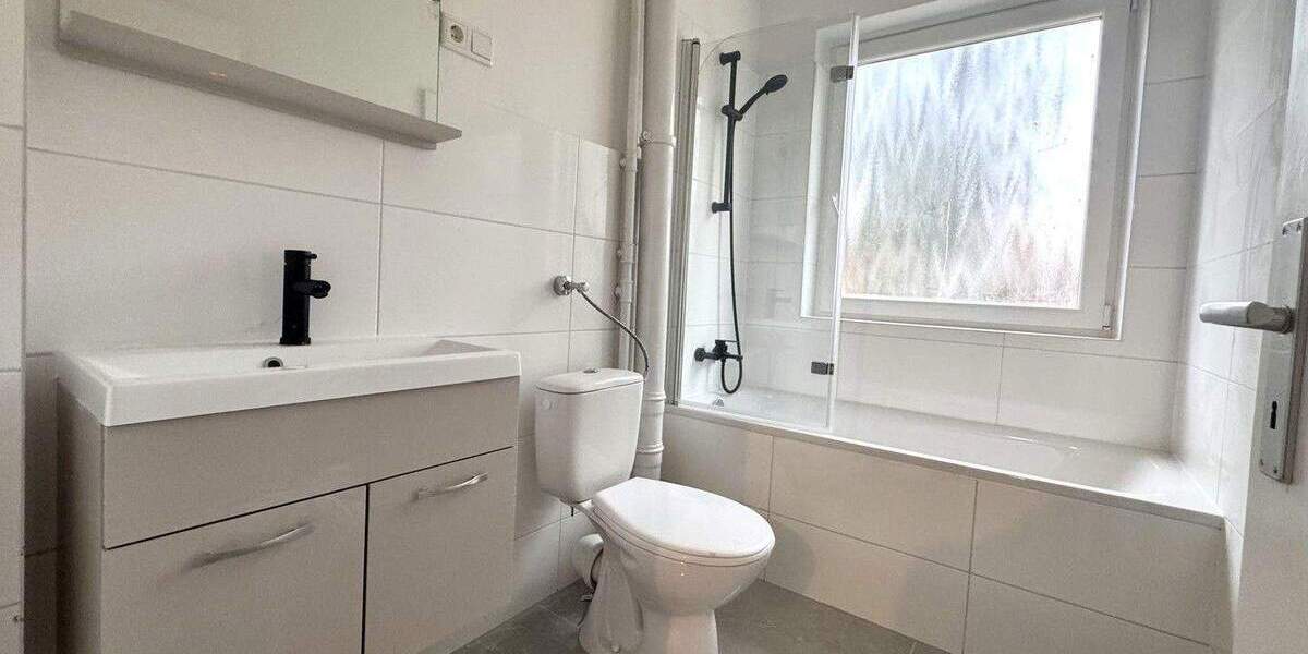 Sofort einziehen! Modernisierte 3-Zimmerwohnung mit Terrasse 3 zimmer