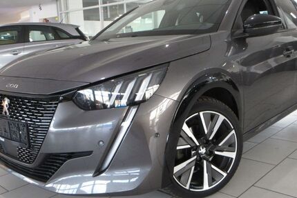 Peugeot 208 87.650 km 14.750 &euro; Schöningen 38364
