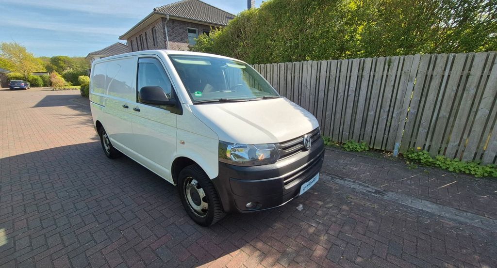 VW T5 Transporter 220.000 km 13.999 € Rastede 26180