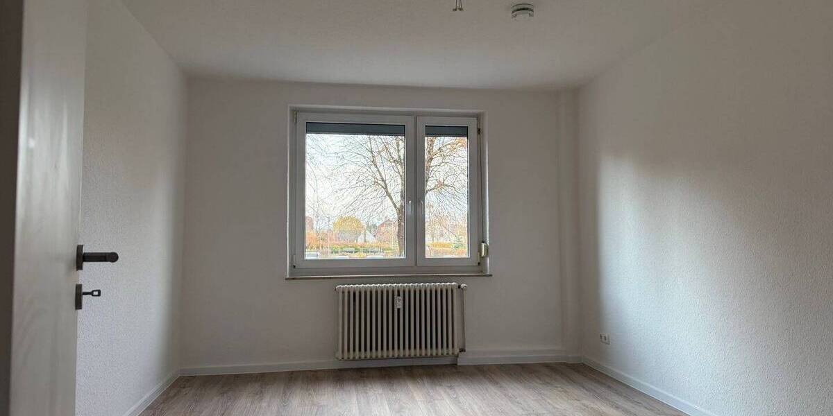 ++ Erstbezug nach Sanierung ++ Schöne 3-Raumwohnung mit Balkon in Weinböhla 3 zimmer