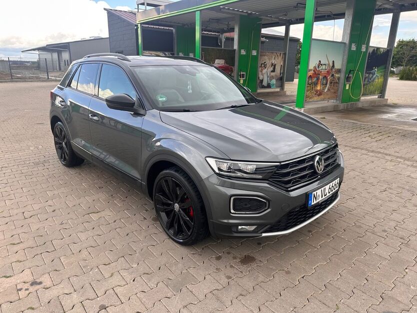 VW T-Roc 112.588 km 23.980 € Dietenhofen 90599