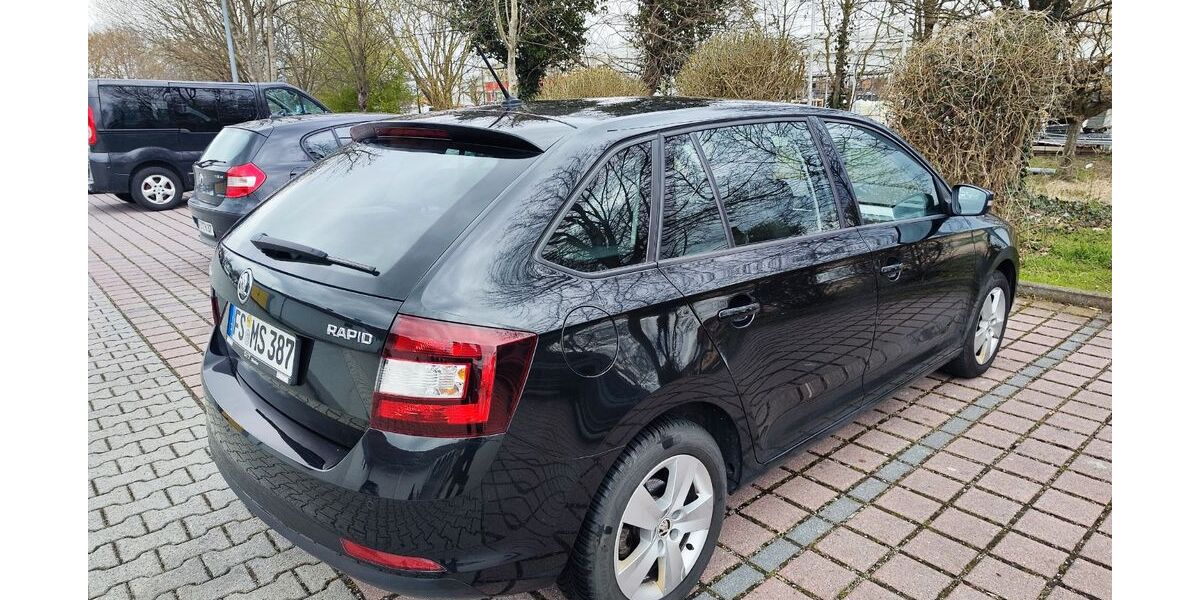 Skoda Rapid 182.000 km 8.000 &euro; Freising 85356